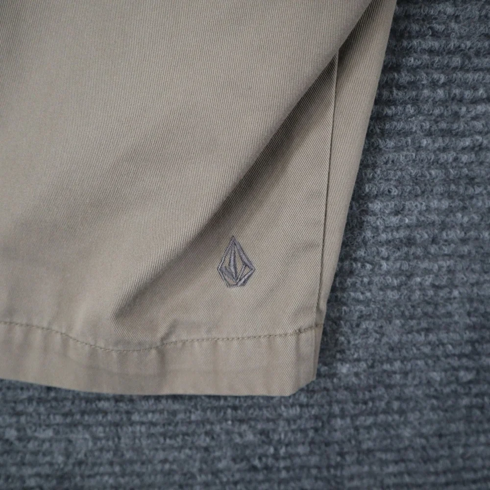 Volcom Friggin Chino Shorts Mens 32 Khaki Tan Cotton Blend Skate Casual Summer